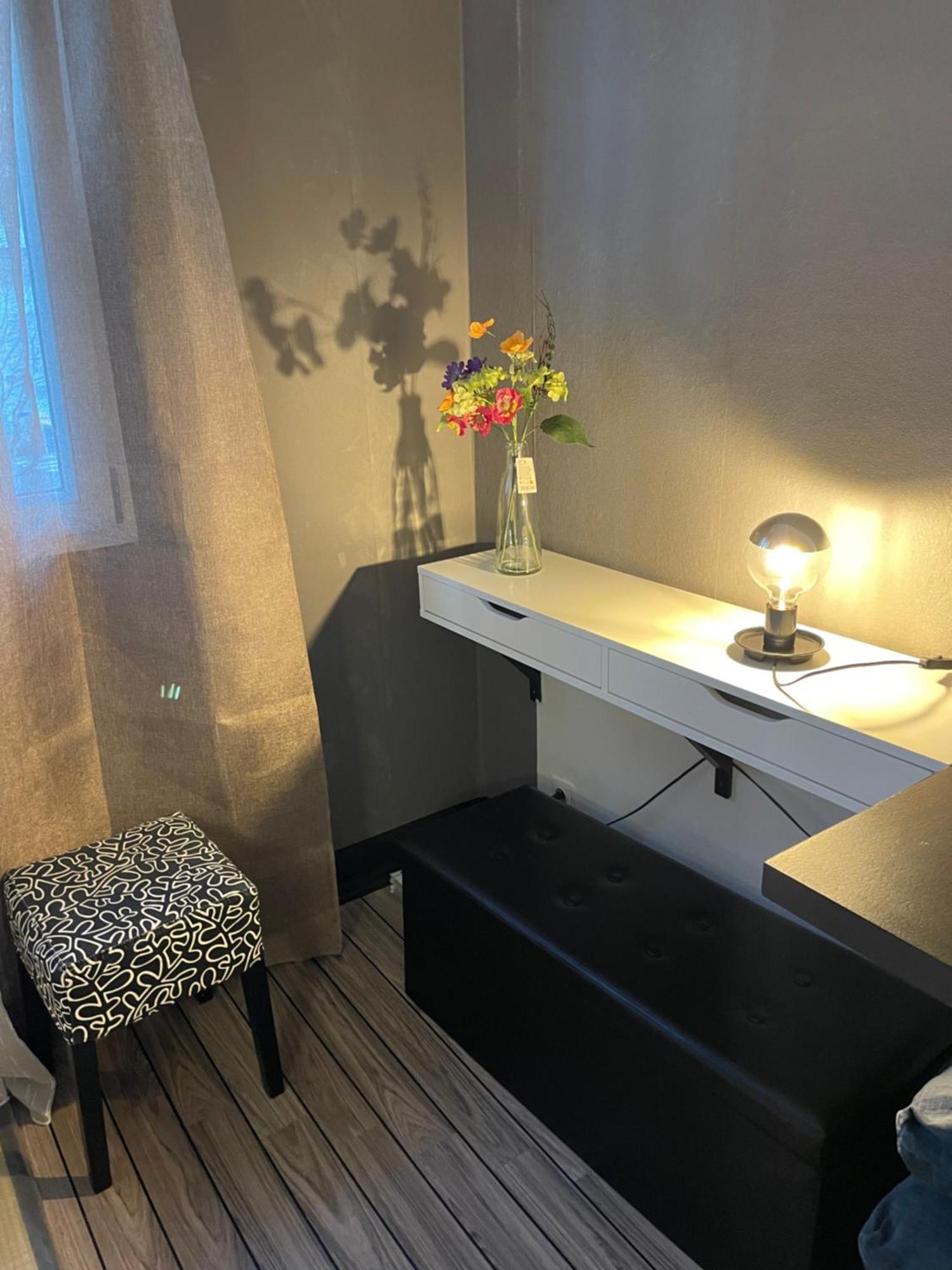 Comfortable Studio In Клиши Экстерьер фото